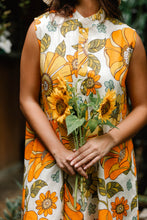 Load image into Gallery viewer, Easy Dress in Vintage Cream