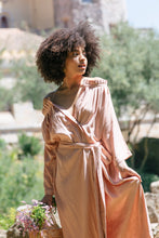 Load image into Gallery viewer, Pleated Robe