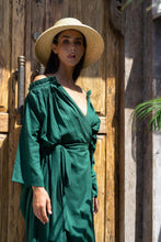 Load image into Gallery viewer, Pleated Robe