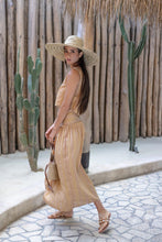 Load image into Gallery viewer, She Sells Seashells